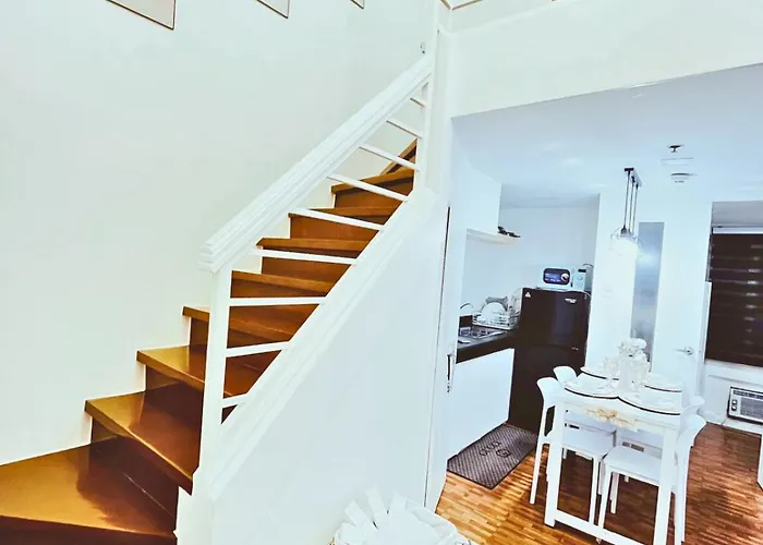 Apartment Cozy 2 Bedroom 2 Bath With Netflix And Karaoke Near Mrt Edsa