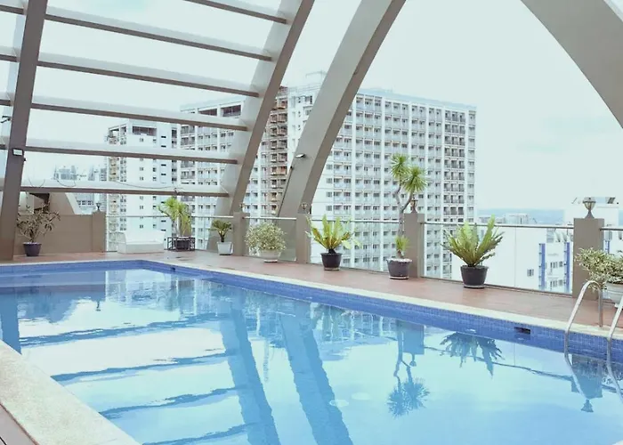 Cozy 2 Bedroom 2 Bath With Netflix And Karaoke Near Mrt Edsa Apartment Manila