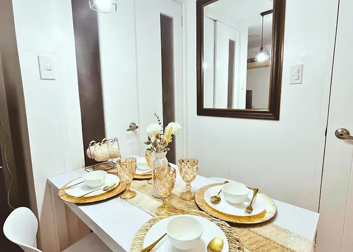 Apartment Cozy 2 Bedroom 2 Bath With Netflix And Karaoke Near Mrt Edsa