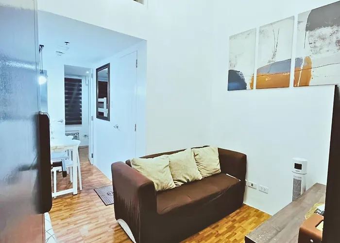 Cozy 2 Bedroom 2 Bath With Netflix And Karaoke Near Mrt Edsa Apartment