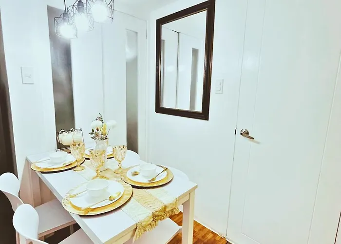 Apartment Cozy 2 Bedroom 2 Bath With Netflix And Karaoke Near Mrt Edsa *