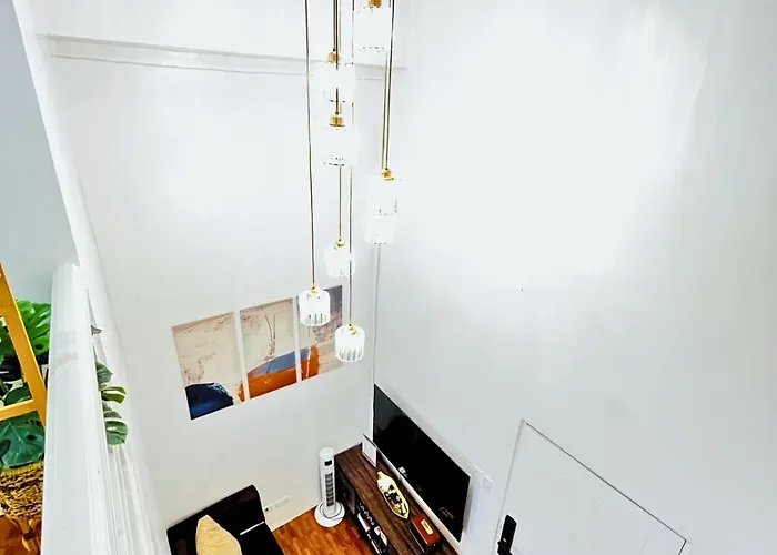 Cozy 2 Bedroom 2 Bath With Netflix And Karaoke Near Mrt Edsa